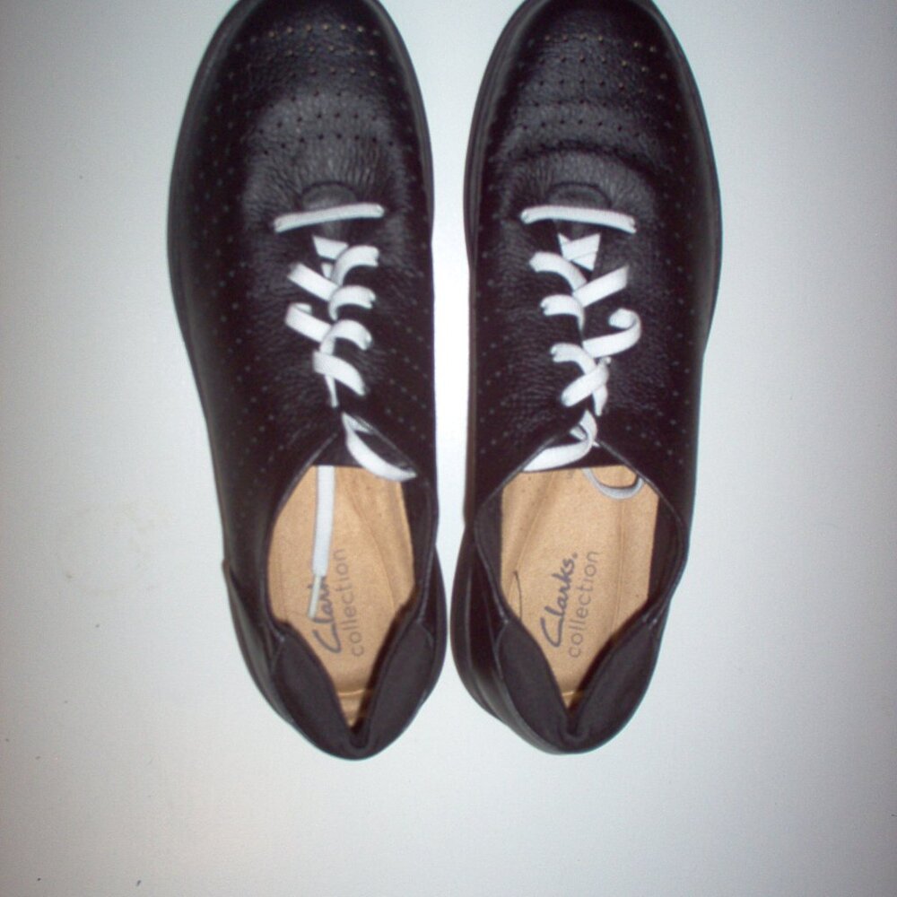 Women's Collection Kayleigh Aster Sneakers